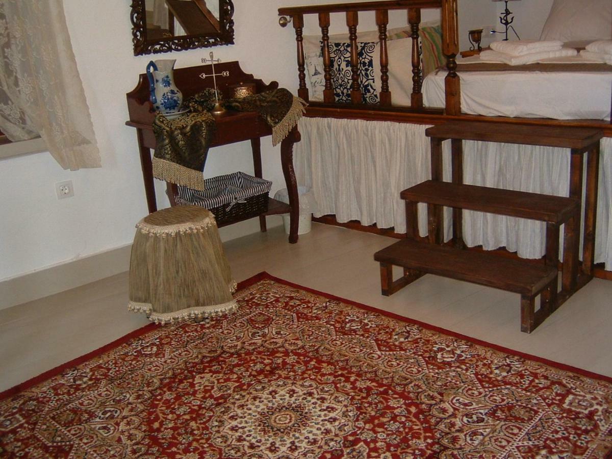Yiayia'S Home Hálki Kültér fotó